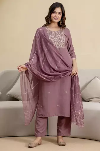 Trendmalls Peach cotton embroidery kurta pant with dupatta set