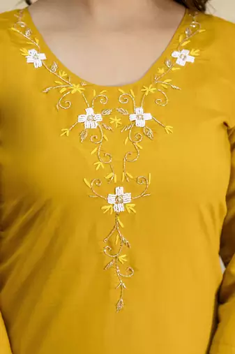 Trendmalls Yellow chanderi embroidery kurta pant with dupatta set
