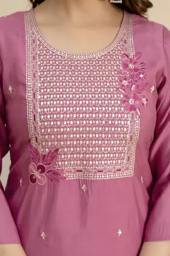 Trendmalls Pink roman silk embroidery kurta pant with dupatta set