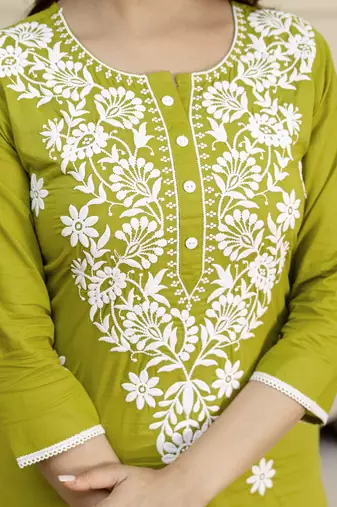 Trendmalls Green cotton embroidery kurta pant with dupatta set