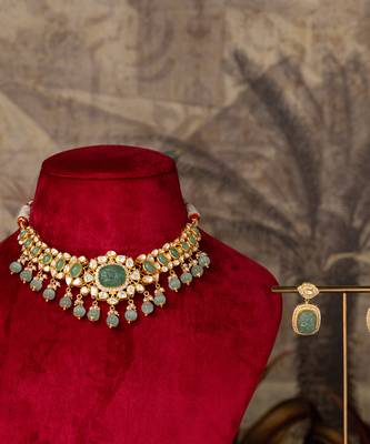 Gold plated  green stone kundan necklace in sterling silver 1