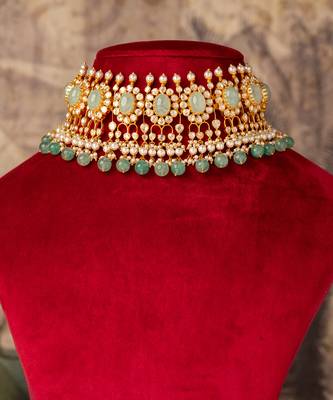 Gold plated  green stone kundan necklace in sterling silver 1