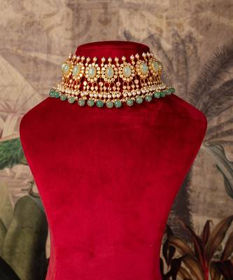 Gold plated  green stone kundan necklace in sterling silver 3