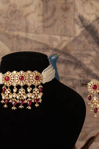 Gold plated  red  stone pearl necklace in sterling silver