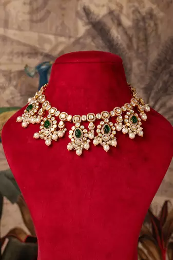 Gold plated  green stone pearl necklace in sterling silver