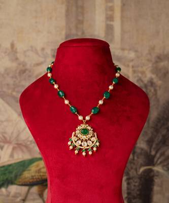 Gold plated  green stone kundan necklace in sterling silver 1