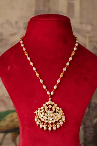 Gold plated  green stone kundan necklace in sterling silver