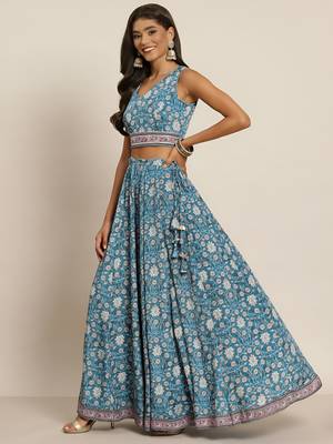 teal digital print shiney silk croptop lehenga with unstitched blouse 3