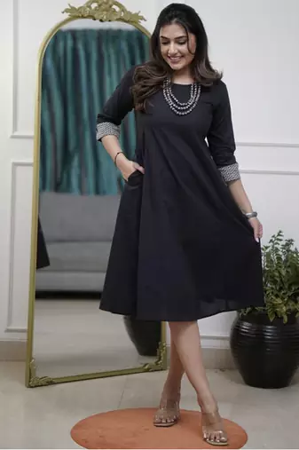 Women’s designer viscose reyon set with intricate embroidery