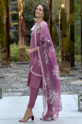 Vatican kurta with bottom organza dupatta
