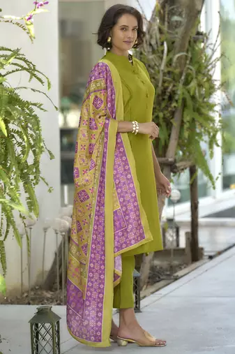 Vatican kurta with bottom chinon dupatta