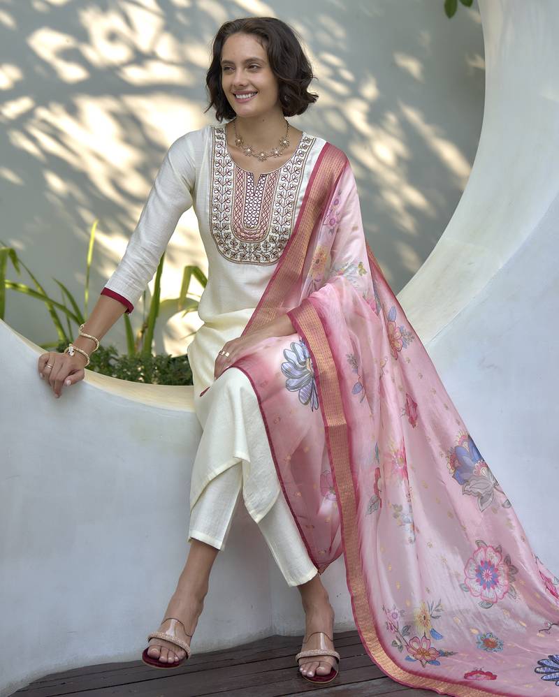 Vatican kurta with bottom organza butti dupatta