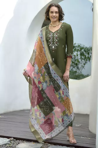 Vatican kurta with bottom chanderi butti dupatta