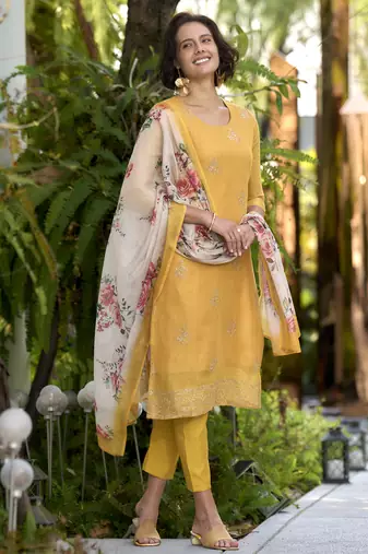 Tissue kurta with bottom dupatta
