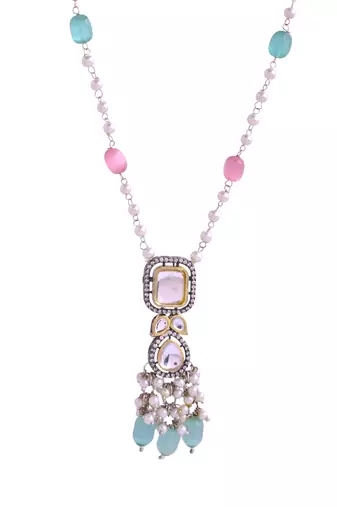 Necklace set for women.