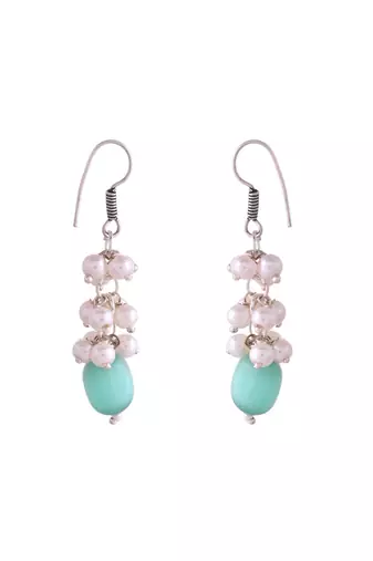 Necklace set for women.