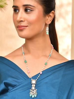 Necklace set for women. 4