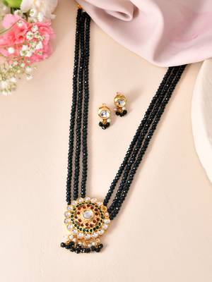 Kundan jewellery set for women 3