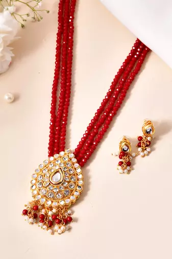 Traditional necklace & earrings for women