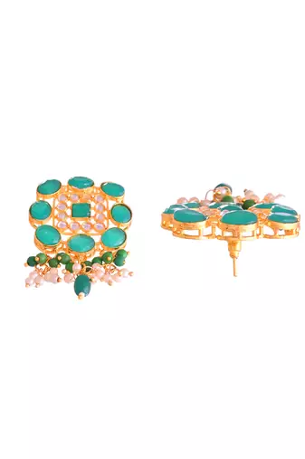 Green necklace & earrings set with kundan
