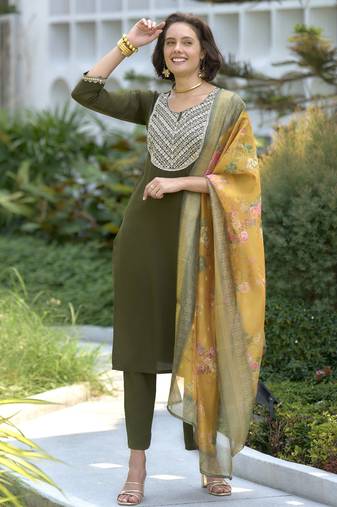 Viscos-rayon with embroidered work party wear kurti set