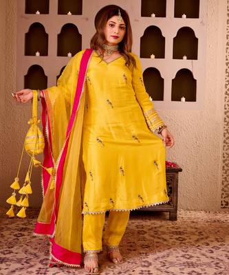 Panchi yellow silk hand embroidered suit set 2