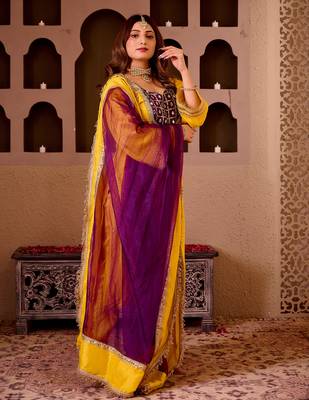 Sheeshphool yellow silk hand embroidered suit set 3