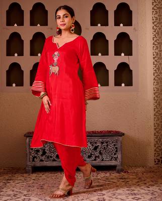 Pichwai art red silk hand embroidered suit set 2