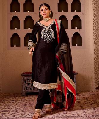 Sheeshmahal black  silk hand embroidered suit set 3