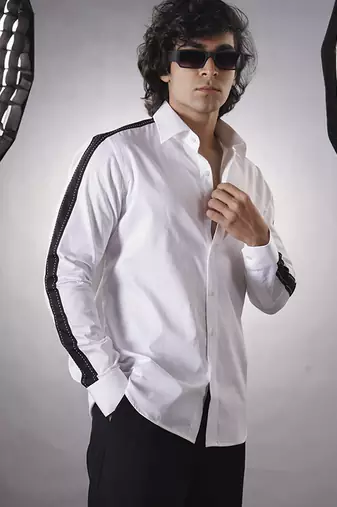 White plain cotton  shirt