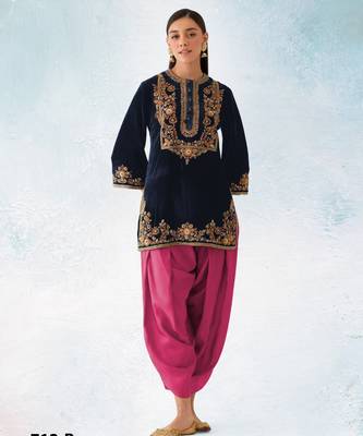 Black-red embroidery sequin & thread velvet salwar suit 1