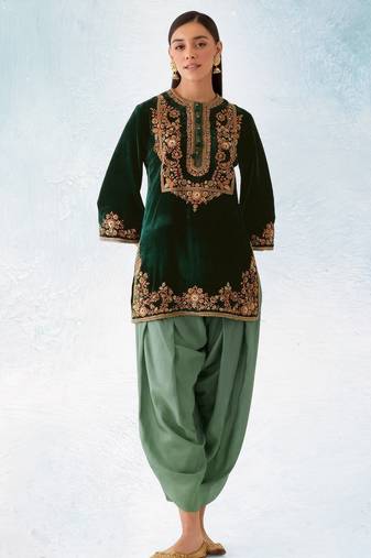 Green embroidery sequence & thread work velvet semi stitched salwar suit