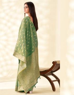 green silk blend tissue linen zari weaving saree with blouse 3