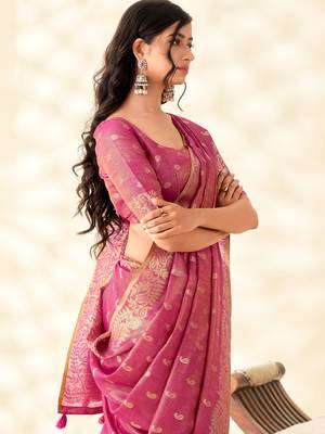 magenta silk blend tissue linen zari weaving saree with blouse 4