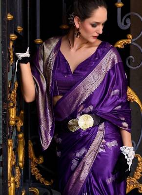 purple silk blend tissue zari weaving saree with blouse piece 2