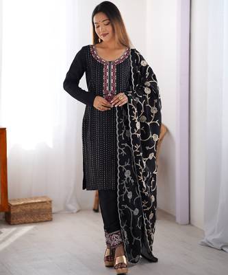  New Arrival Stylish Suit Set Designer Suit With Dupatta Party Wear Suit 2