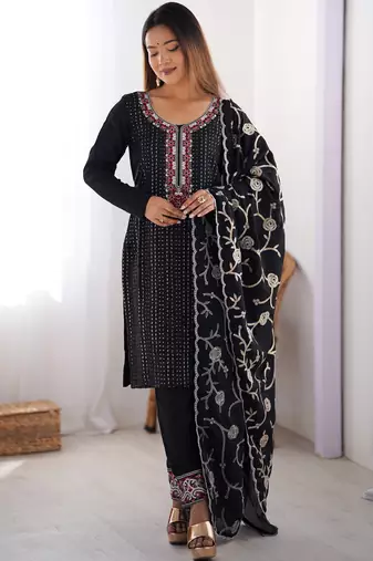  New Arrival Stylish Suit Set Designer Suit With Dupatta Party Wear Suit
