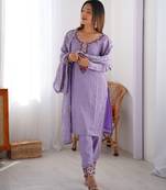 Lavender embroidered  Kurti Set With Dupatta Festival Wear Suit Set New Arrival