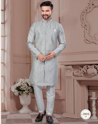 Havy jackard with seqence stone and thread zari work with fancy botton sherwani set 1
