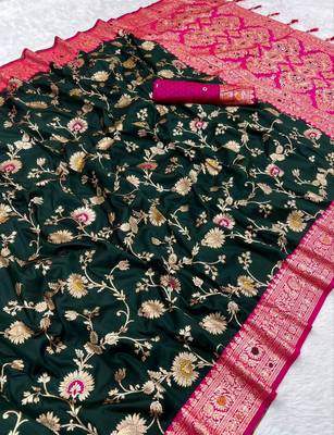 Green soft silk blend saree with zari weaving meenakari design 2