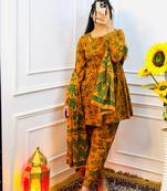 WOMEN FIT AND FLARED SHORT KURTI WITH PANT AND DUPATTA 