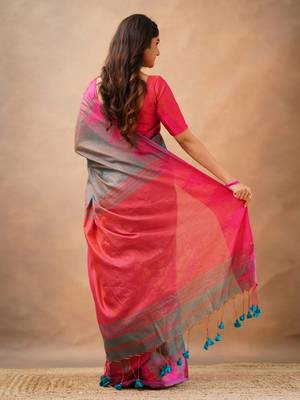 Trendmalls Trendmalls Grey tissue cotton handloom saree with unstitched blouse piece 2