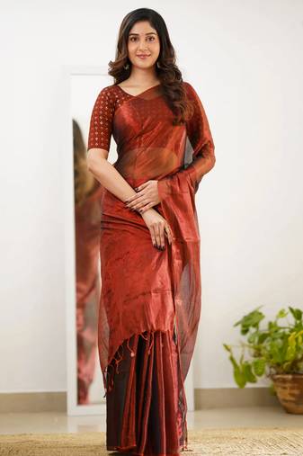 Trendmalls Red tissue cotton handloom saree with unstitched blouse piece