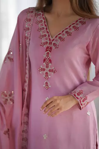 Party Wear Look Suit Set New Arrival Stylish Suit Set With Dupatta