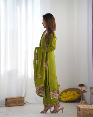 Green Designer Suit Set With Dupatta Stitched Kurti Set With Dupatta 5