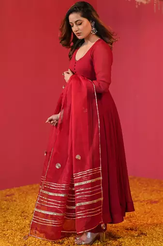  Designer Maroon Full Sleeve Suit Set With Dupatta