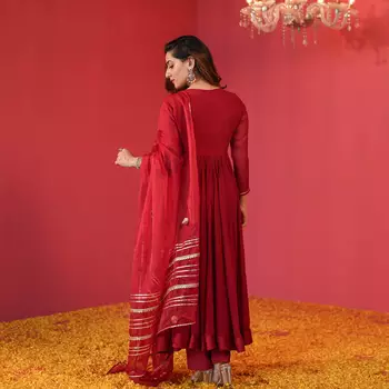 Designer Maroon Full Sleeve Suit Set With Dupatta 5