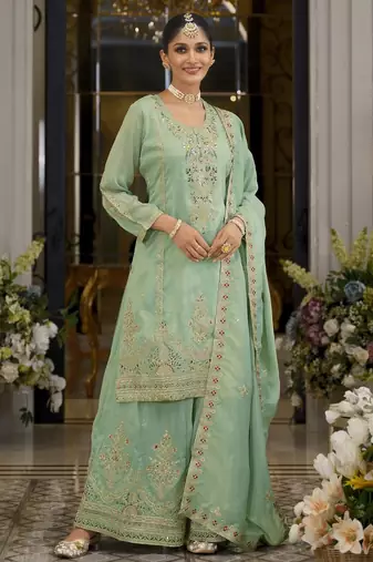 Tansu fern green embroidered cotton kurta sets
