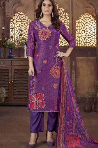 Malti orchid magenta embroidered blended kurta sets
