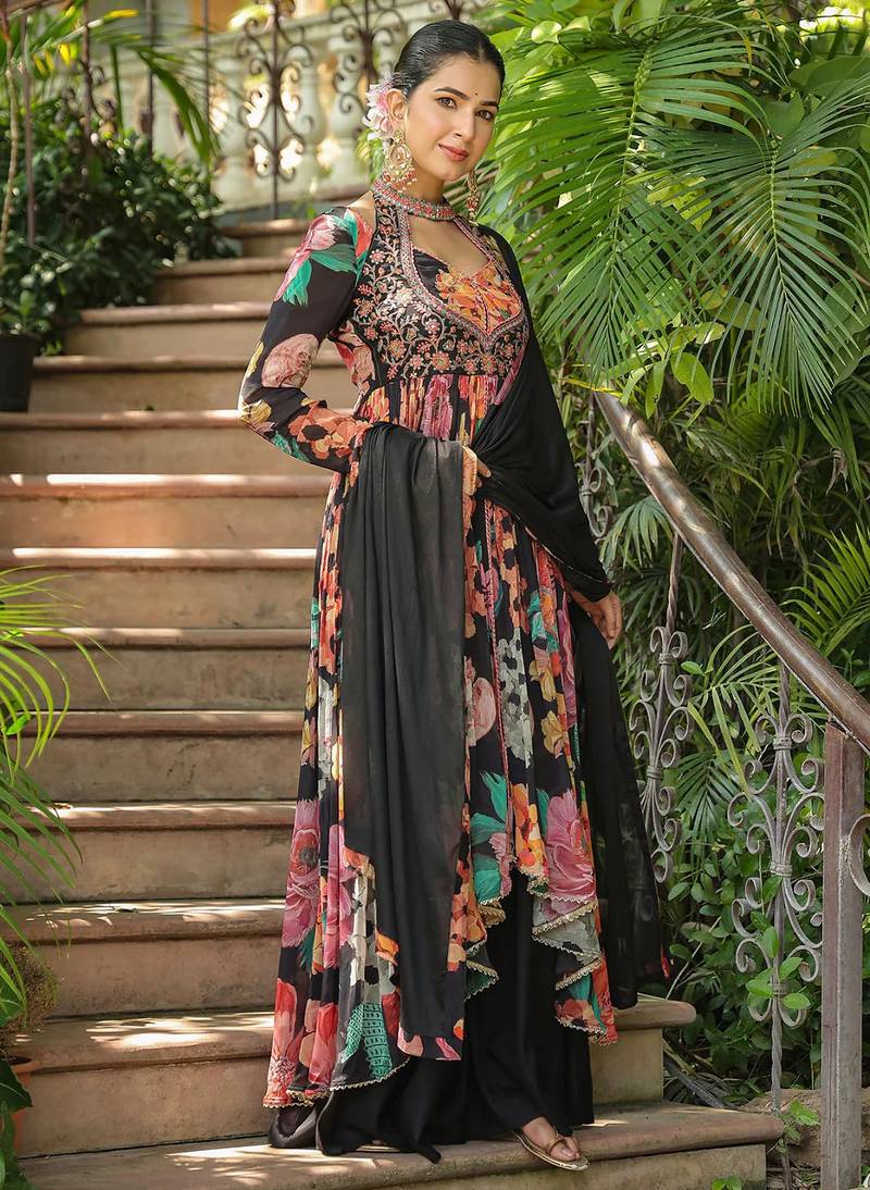 Vastramaya jade black embroidered blended kurta sets